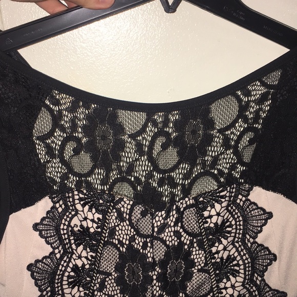 Formal Dress, Form Fitting! GREAT CONDITION - Picture 4 of 5